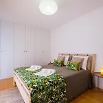 펜션 Botanic Garden Duplex Ponta Delgada