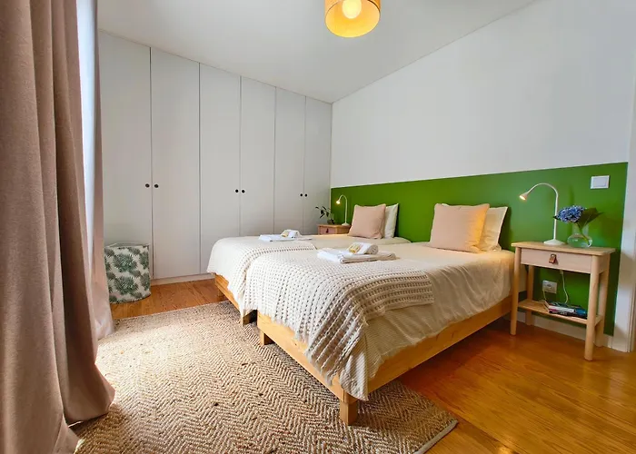 度假居 Botanic Garden Duplex 蓬塔德尔加达