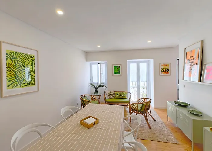 Botanic Garden Duplex *